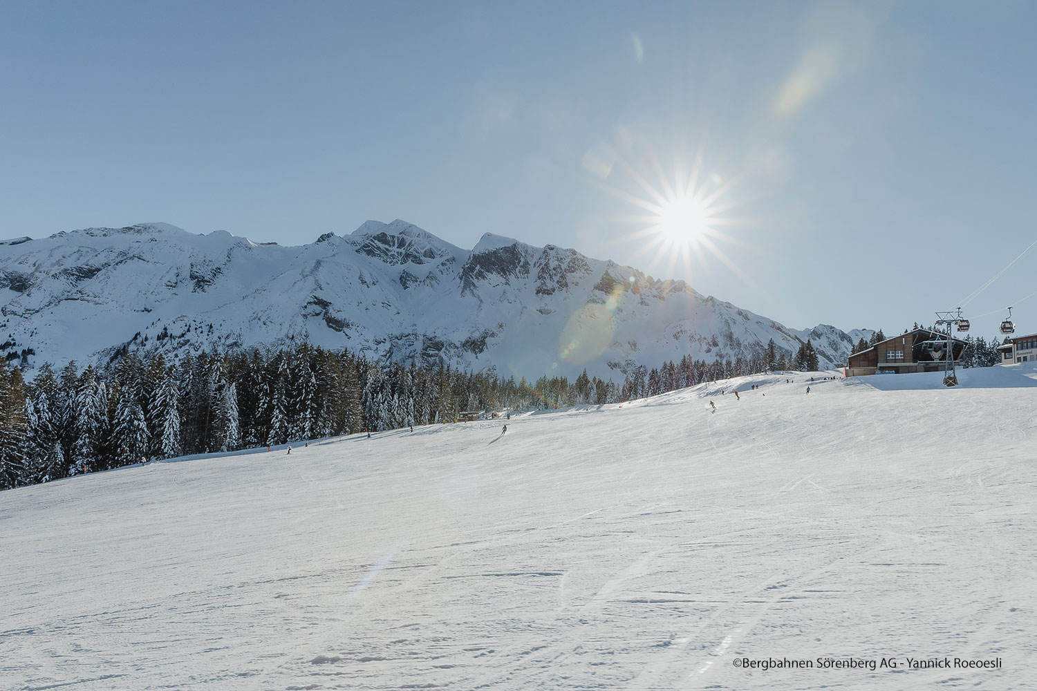 Winter_Skigebiet_Brienzer-Rothorn_Eisee_Soerenberg_Yannick-Roeoesli-(34)